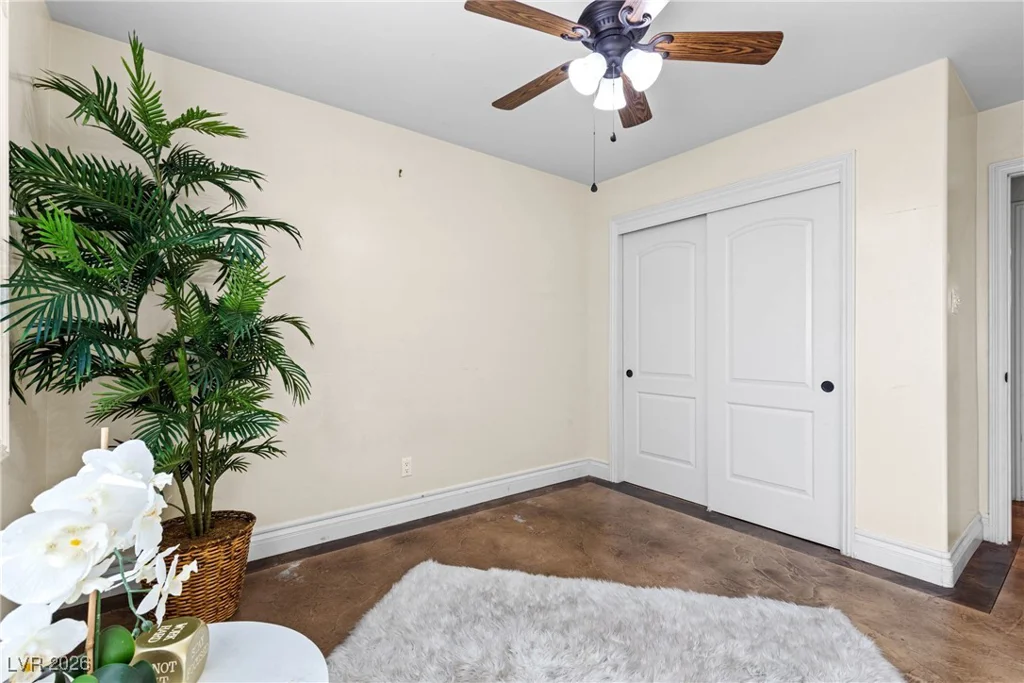 4422 El Como, Las Vegas, NV 89121