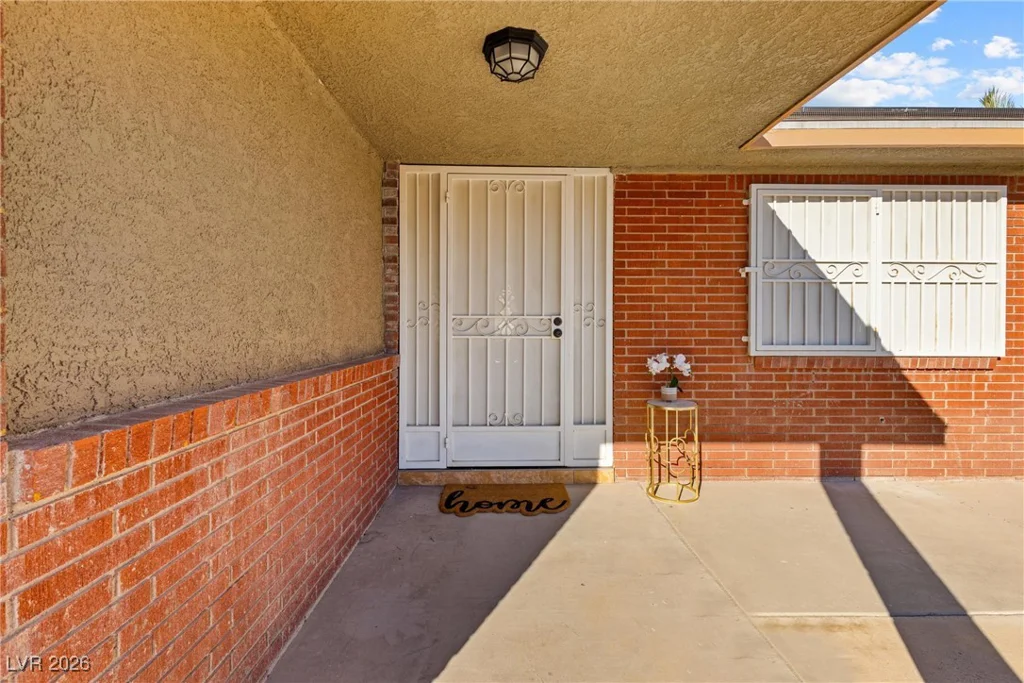 4422 El Como, Las Vegas, NV 89121