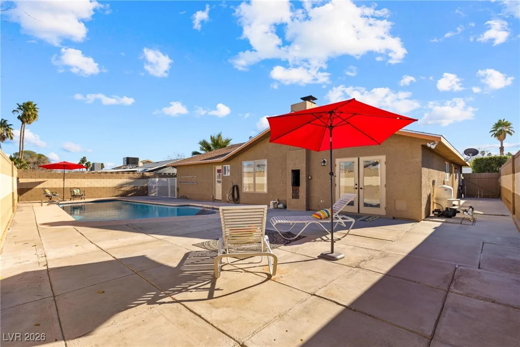 4422 El Como, Las Vegas, NV 89121