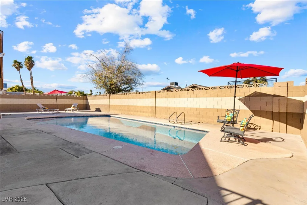 4422 El Como, Las Vegas, NV 89121