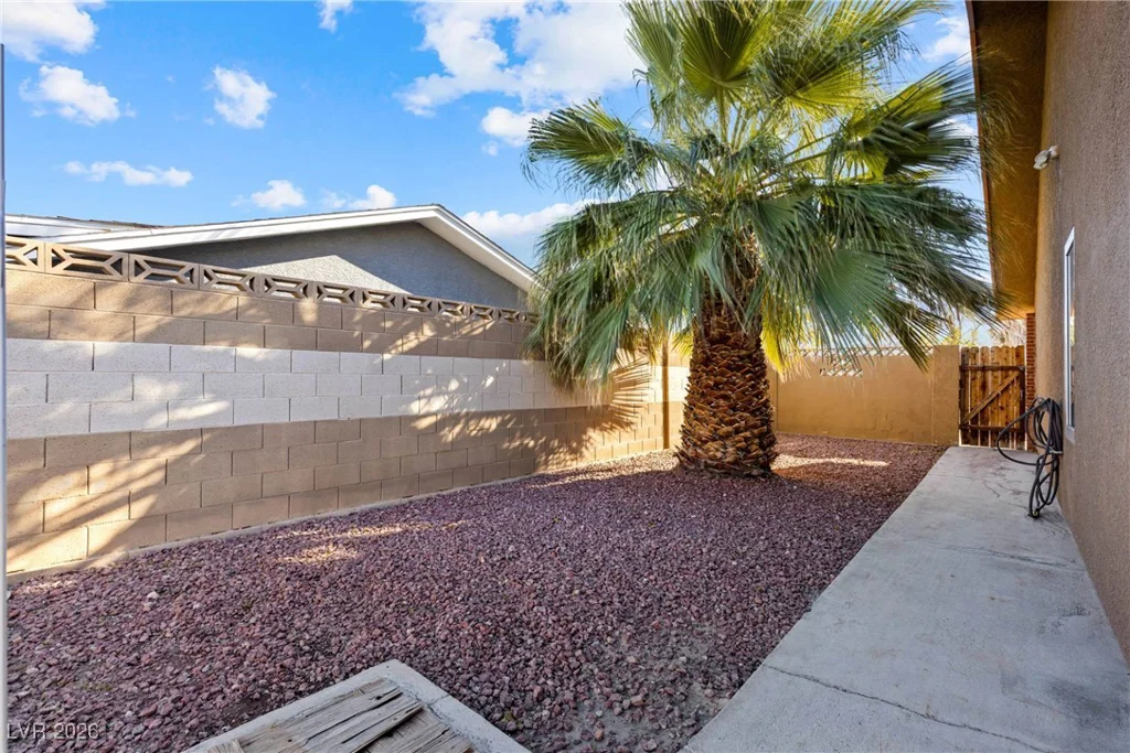 4422 El Como, Las Vegas, NV 89121