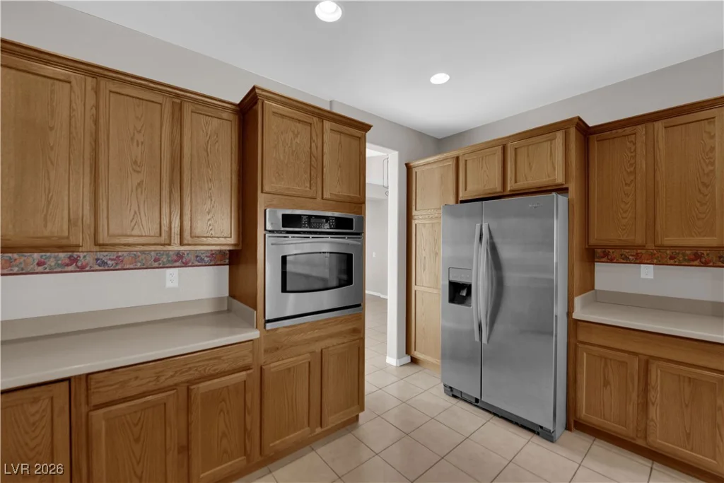 7304 Royal Melbourne, Las Vegas, NV 89131