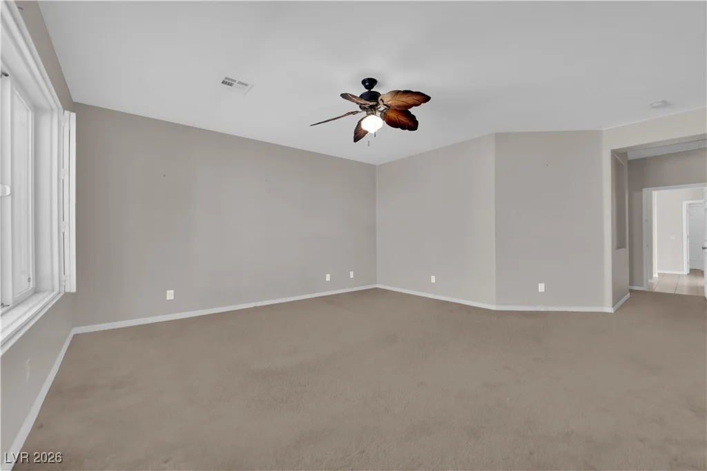 7304 Royal Melbourne, Las Vegas, NV 89131