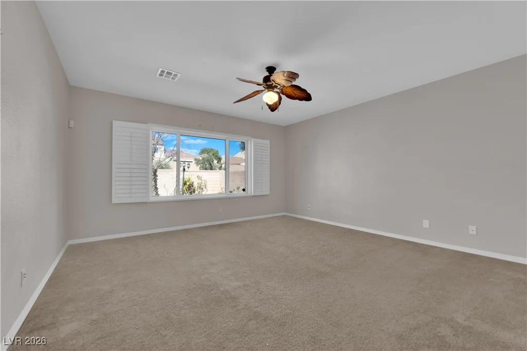 7304 Royal Melbourne, Las Vegas, NV 89131