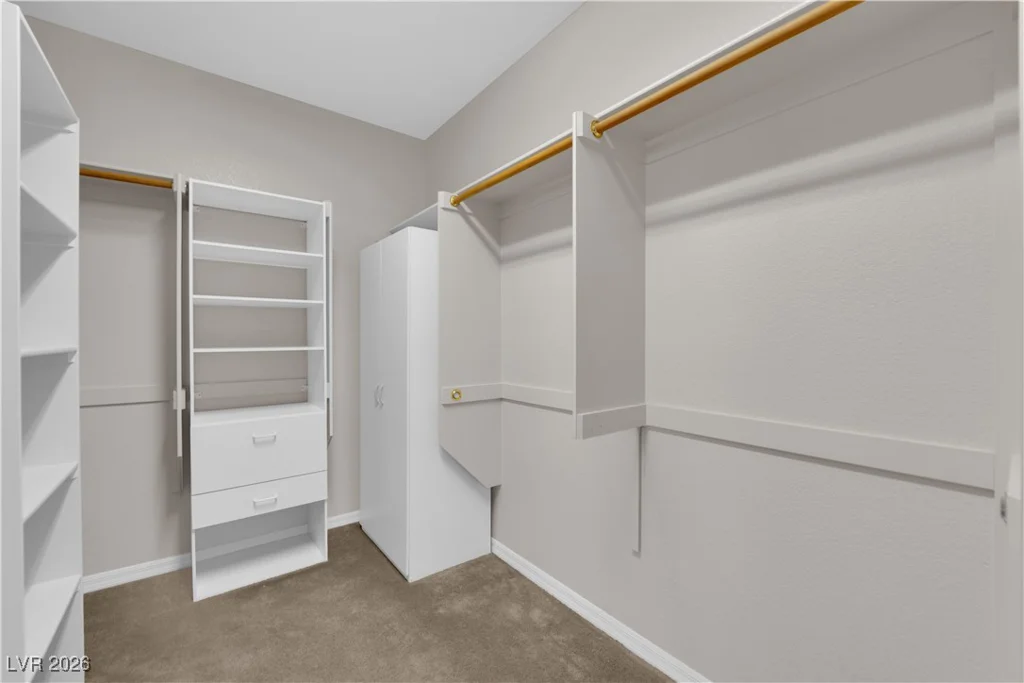 7304 Royal Melbourne, Las Vegas, NV 89131