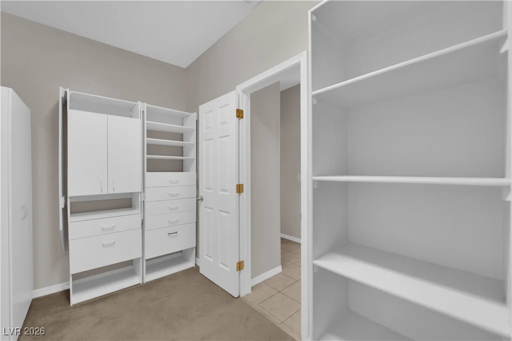 7304 Royal Melbourne, Las Vegas, NV 89131