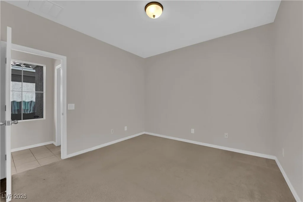 7304 Royal Melbourne, Las Vegas, NV 89131