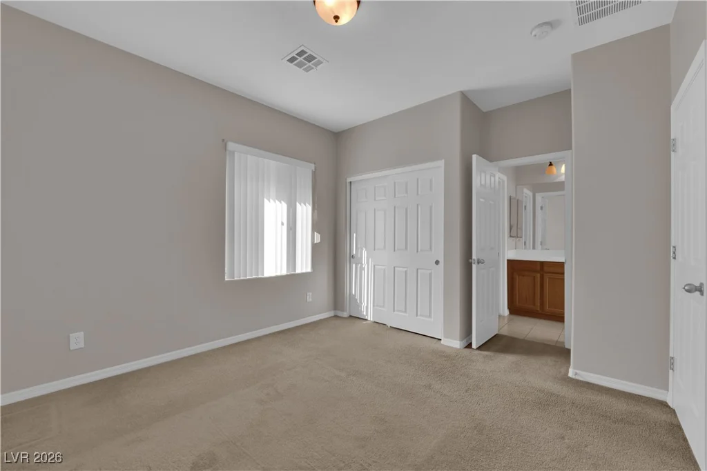 7304 Royal Melbourne, Las Vegas, NV 89131
