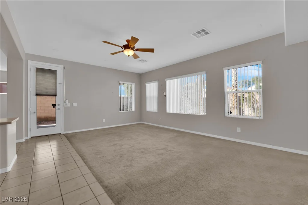 7304 Royal Melbourne, Las Vegas, NV 89131