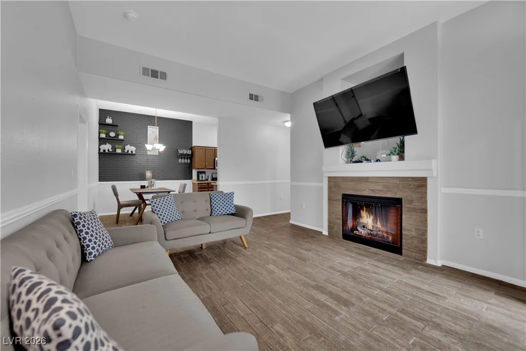 2305 Horizon Ridge, Henderson, NV 89052
