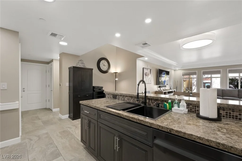 30 Strada Di Villaggio, Henderson, NV 89011