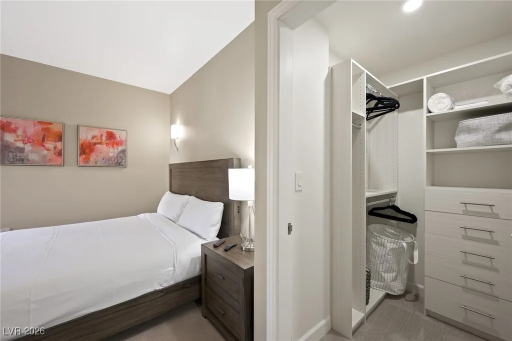 30 Strada Di Villaggio, Henderson, NV 89011