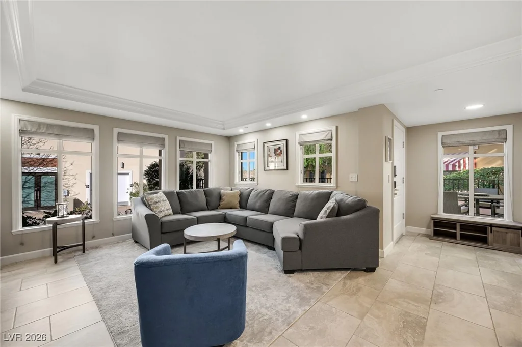 30 Strada Di Villaggio, Henderson, NV 89011