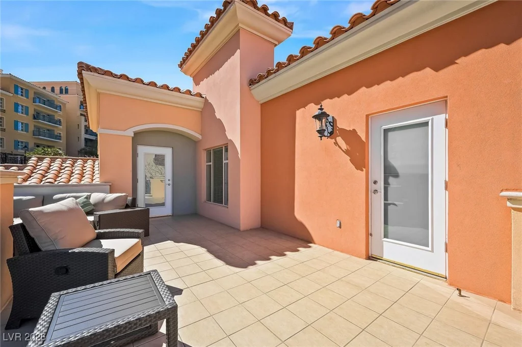 30 Strada Di Villaggio, Henderson, NV 89011