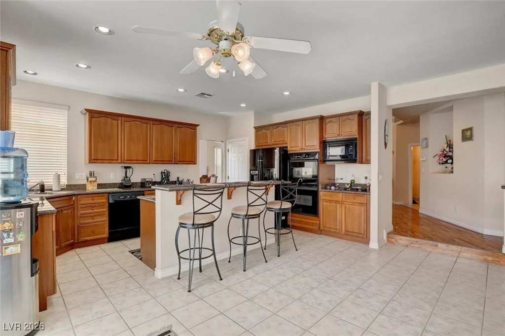 74 Tamarron Cliffs, Las Vegas, NV 89148