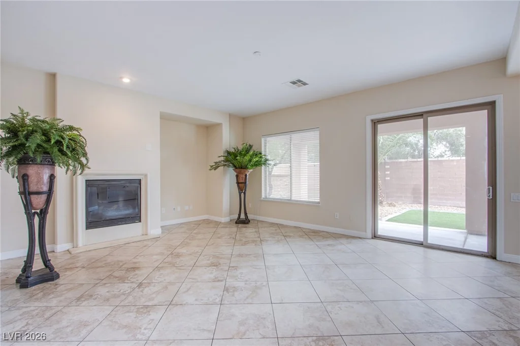 3425 Fledgling, North Las Vegas, NV 89084