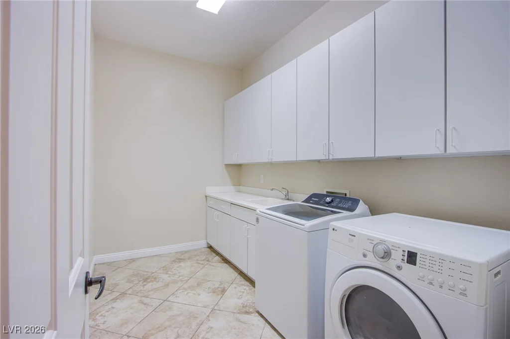 3425 Fledgling, North Las Vegas, NV 89084