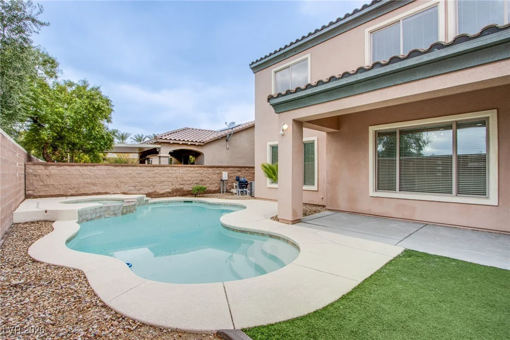 3425 Fledgling, North Las Vegas, NV 89084