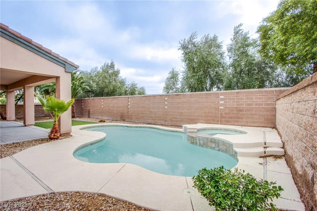 3425 Fledgling, North Las Vegas, NV 89084