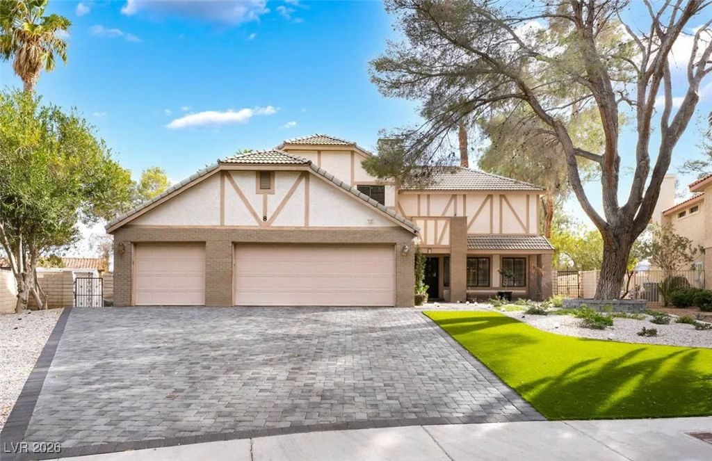 8 Hummingbird, Henderson, NV 89014