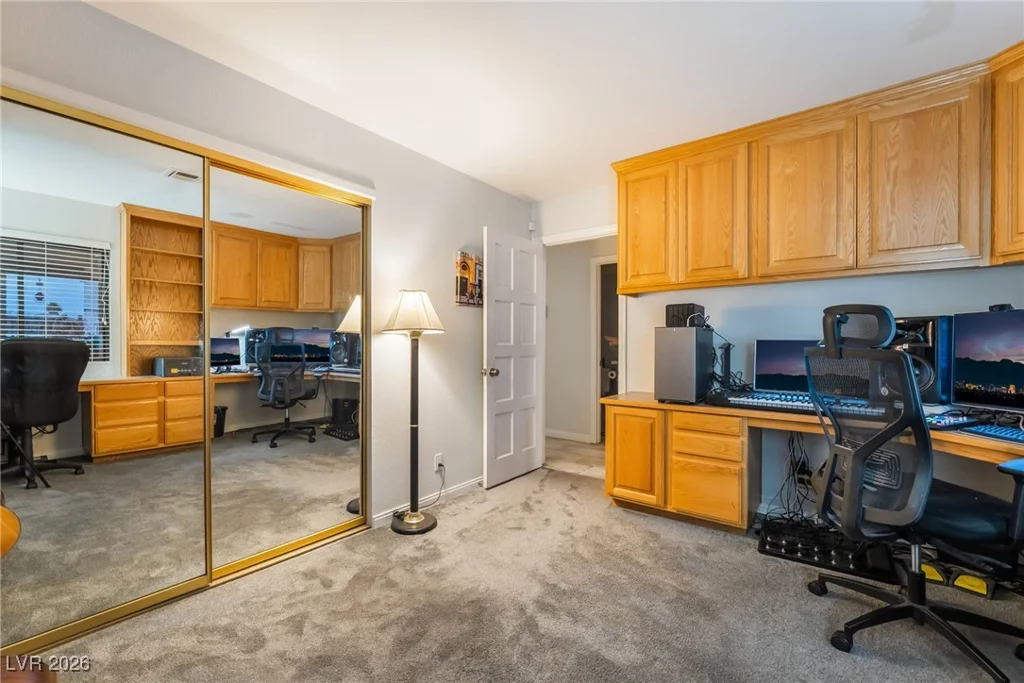 8 Hummingbird, Henderson, NV 89014