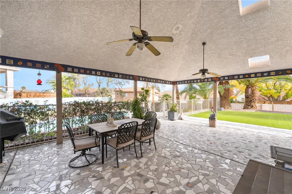 8 Hummingbird, Henderson, NV 89014