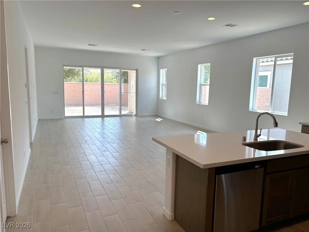 5715 Victoria Falls, Pahrump, NV 89061