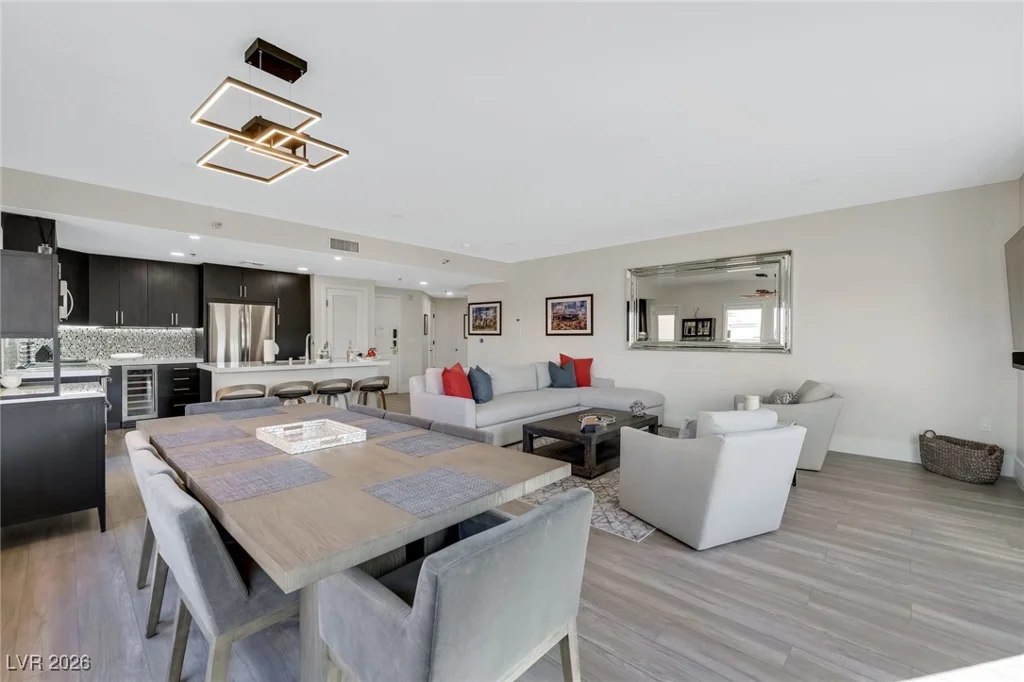 30 Strada Di Villaggio, Henderson, NV 89011