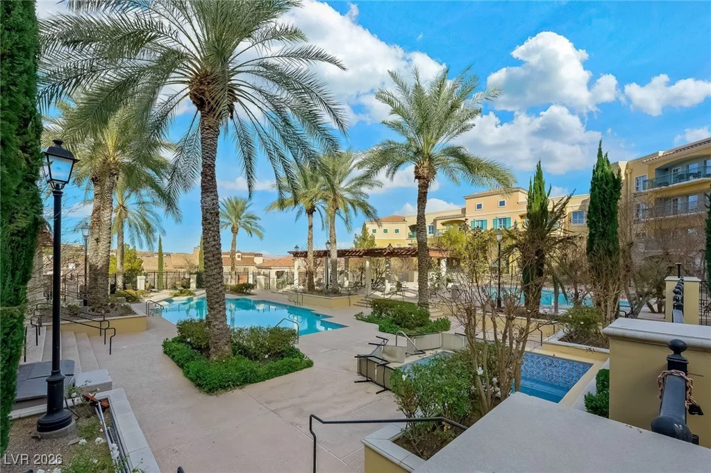 30 Strada Di Villaggio, Henderson, NV 89011