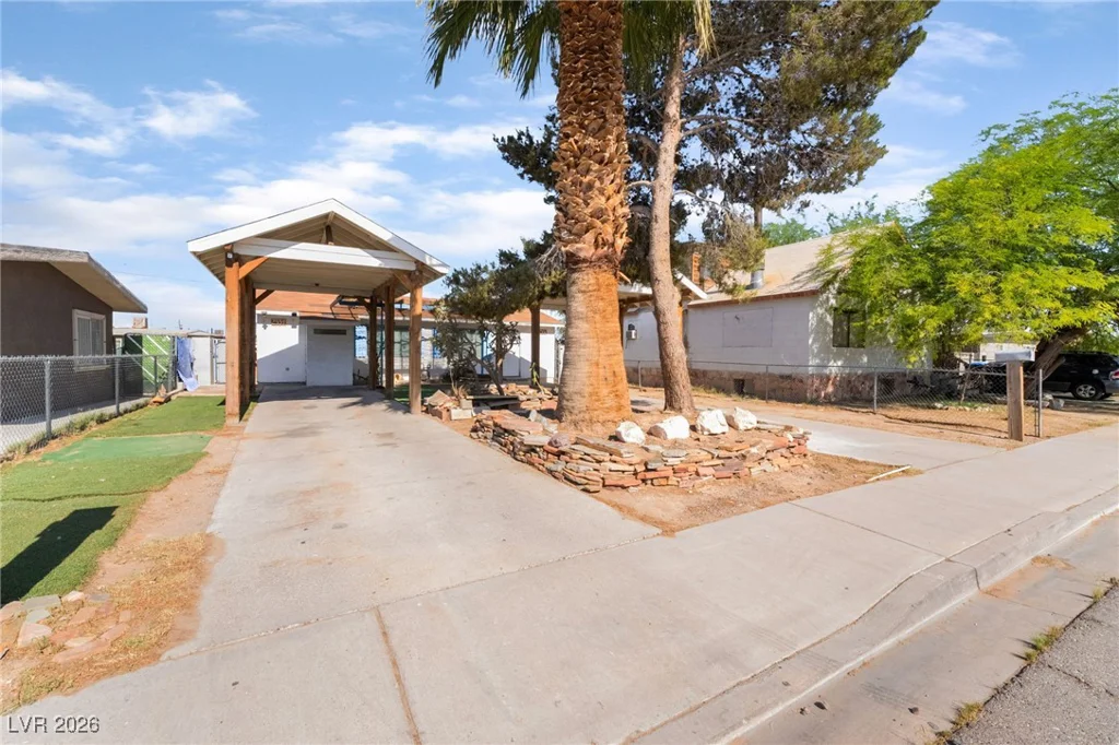 2532 Arrowhead, North Las Vegas, NV 89030