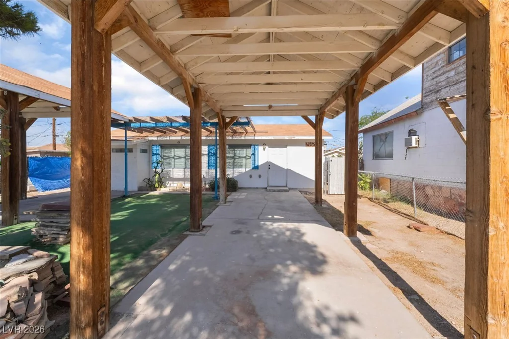 2532 Arrowhead, North Las Vegas, NV 89030