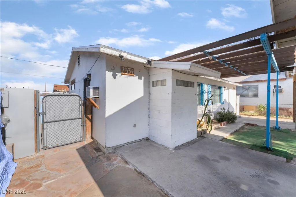 2532 Arrowhead, North Las Vegas, NV 89030