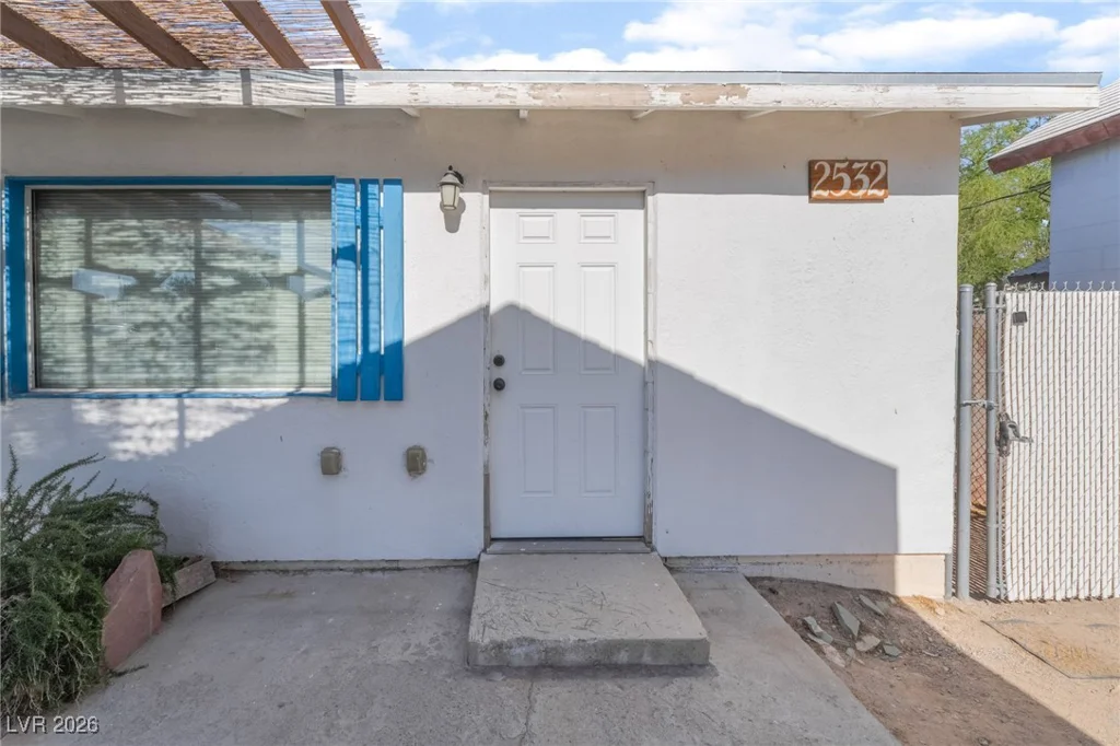 2532 Arrowhead, North Las Vegas, NV 89030