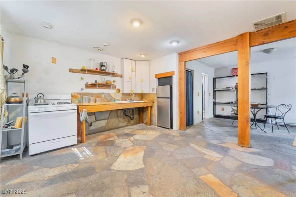2532 Arrowhead, North Las Vegas, NV 89030