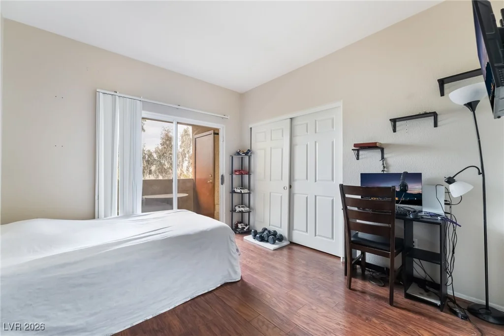 1050 Cactus, Las Vegas, NV 89183
