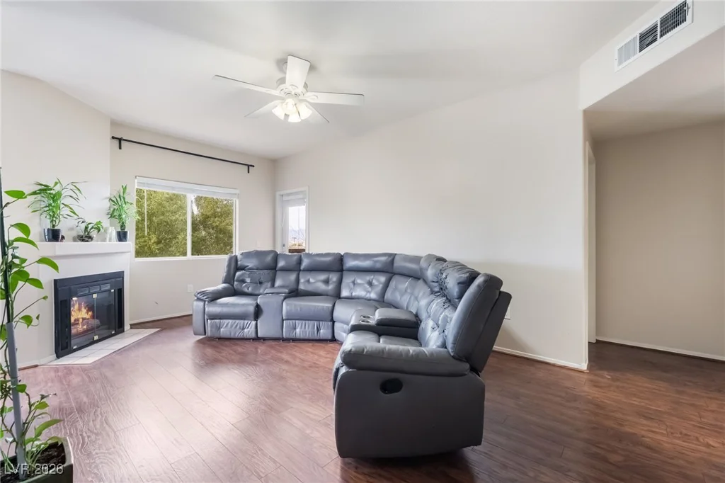 1050 Cactus, Las Vegas, NV 89183