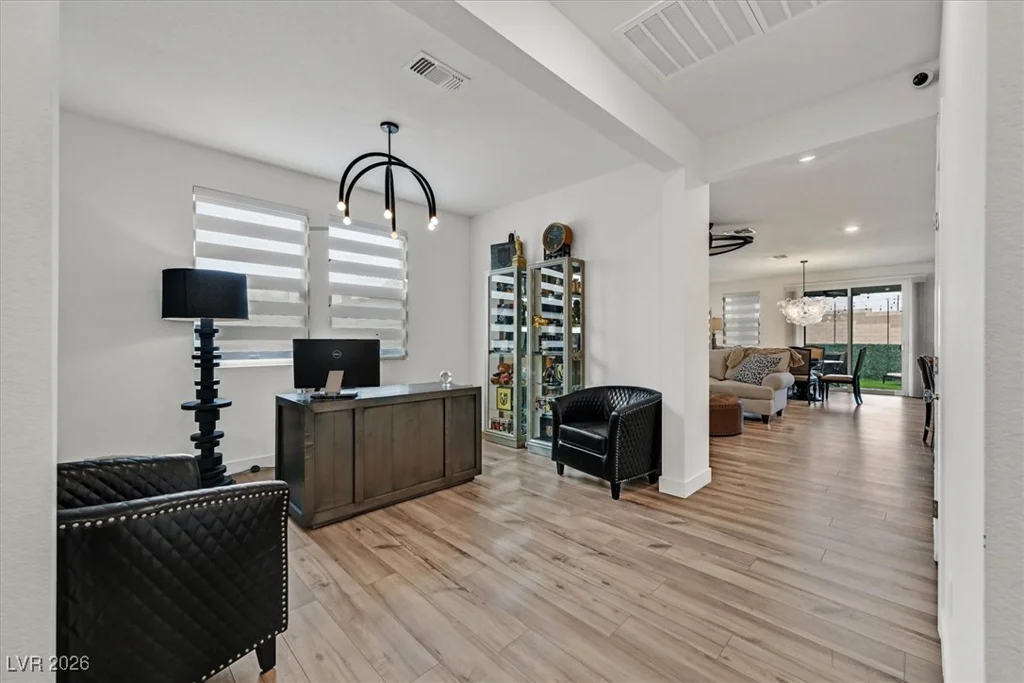 7196 DEER COVE, Las Vegas, NV 89113