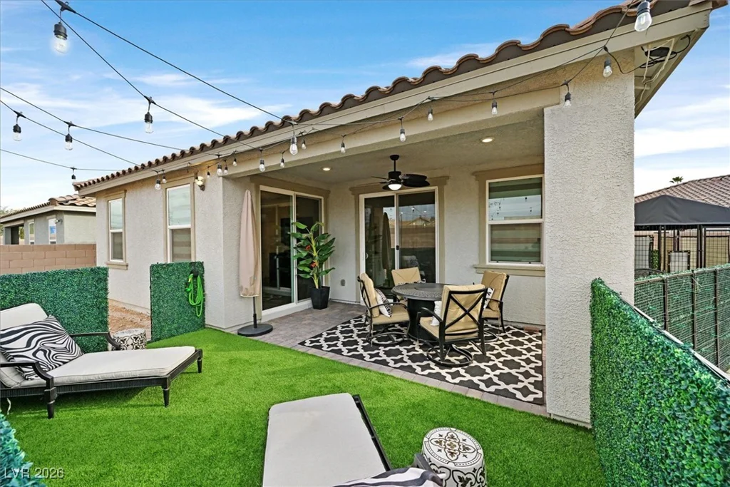 7196 DEER COVE, Las Vegas, NV 89113