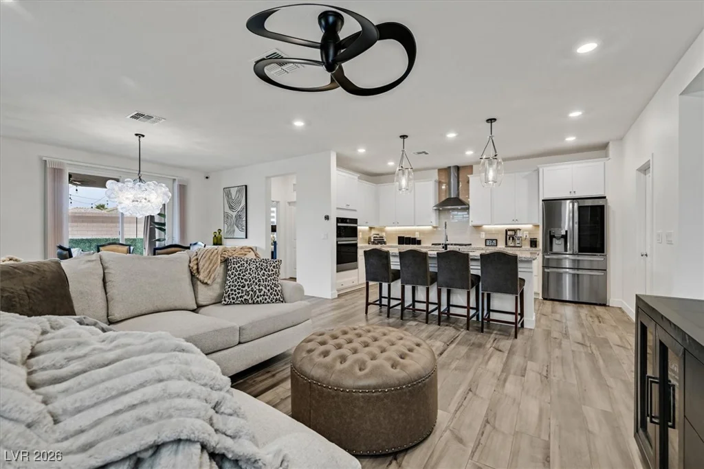7196 DEER COVE, Las Vegas, NV 89113