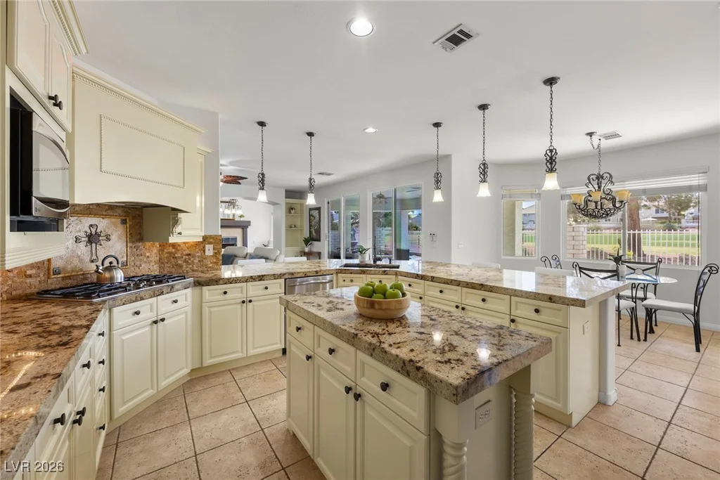 2445 Ping, Henderson, NV 89074