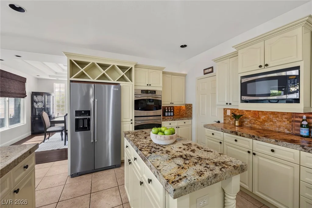 2445 Ping, Henderson, NV 89074