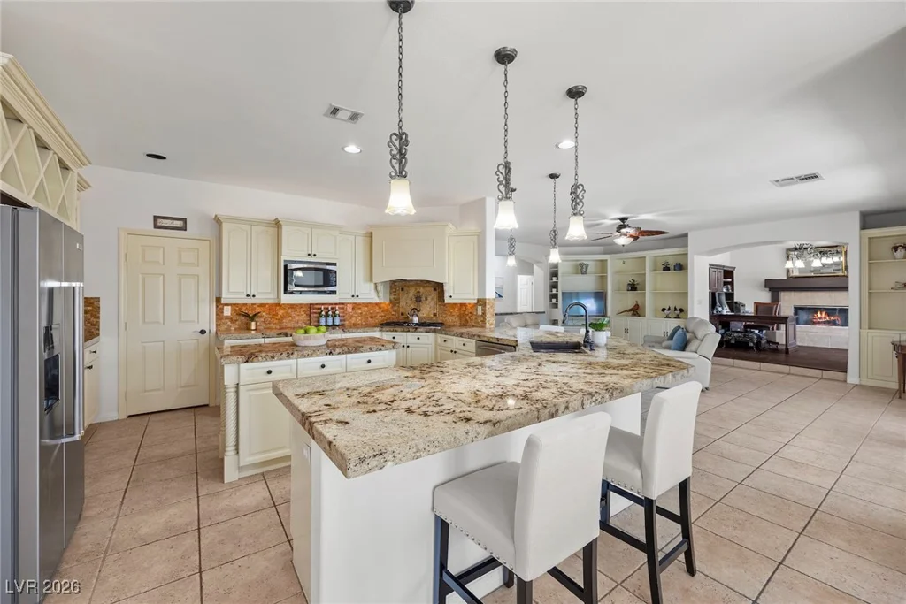 2445 Ping, Henderson, NV 89074