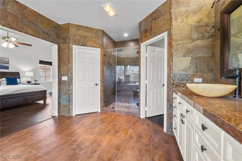 2445 Ping, Henderson, NV 89074