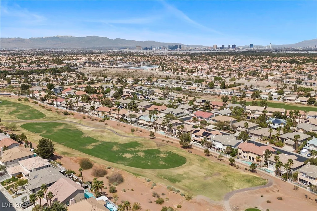 2445 Ping, Henderson, NV 89074