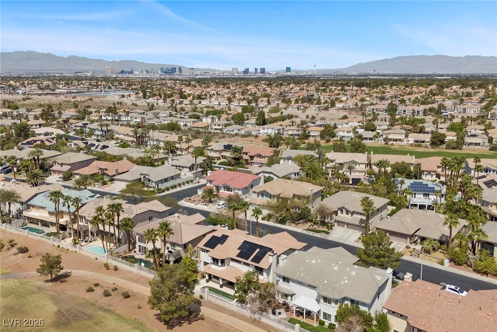2445 Ping, Henderson, NV 89074