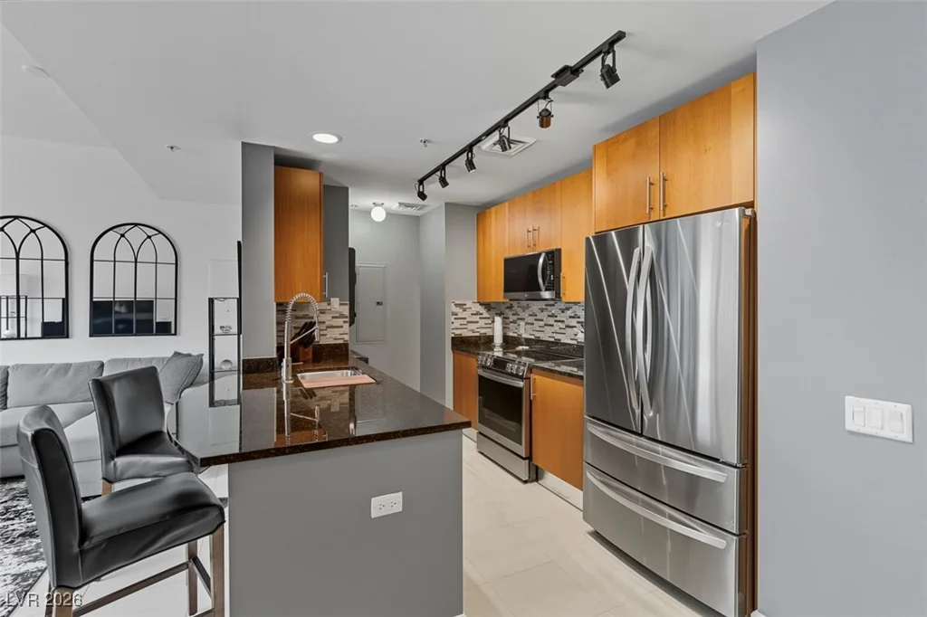 200 Sahara, Las Vegas, NV 89102