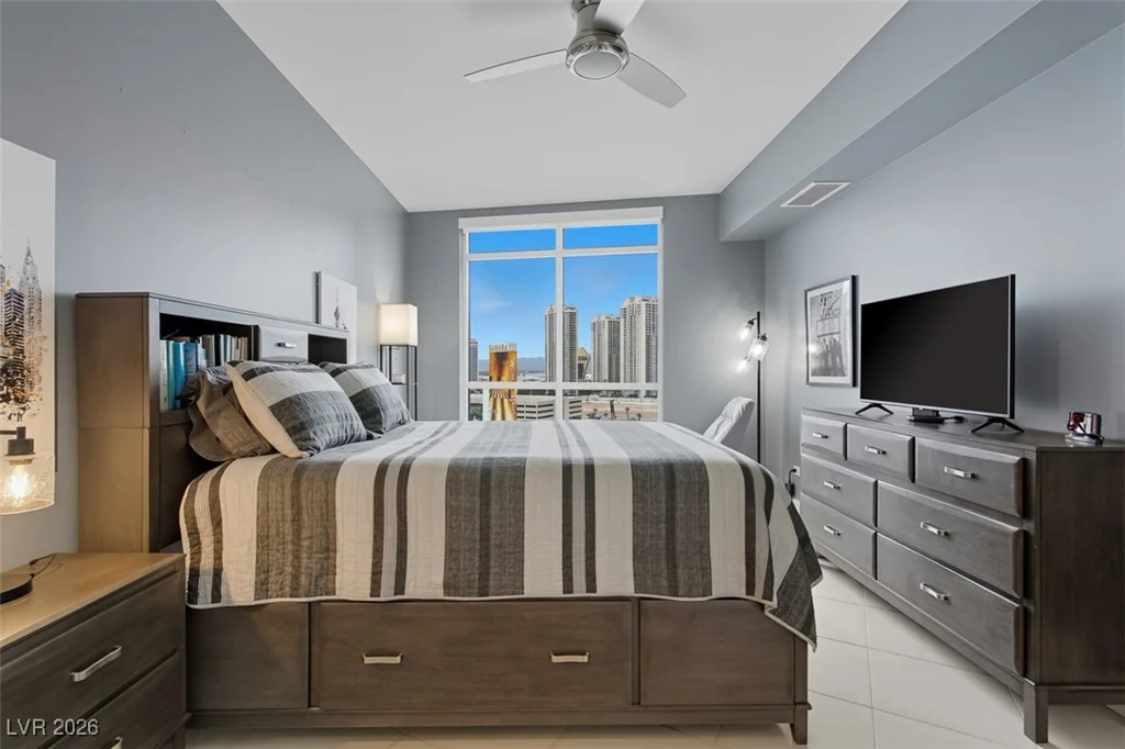 200 Sahara, Las Vegas, NV 89102