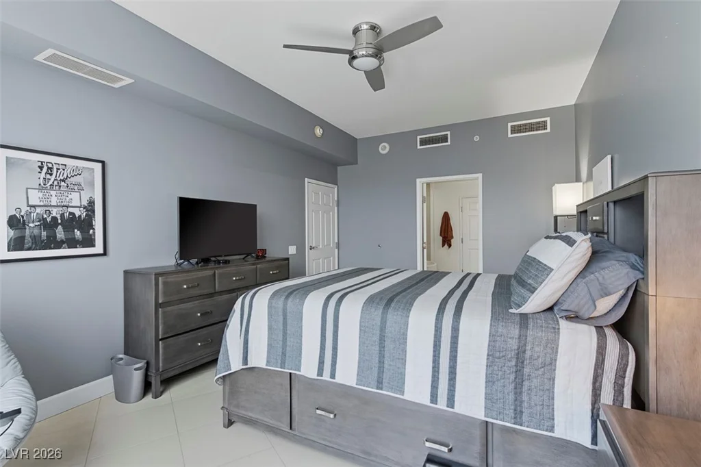 200 Sahara, Las Vegas, NV 89102