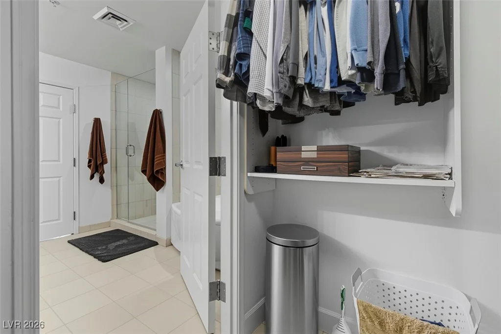 200 Sahara, Las Vegas, NV 89102