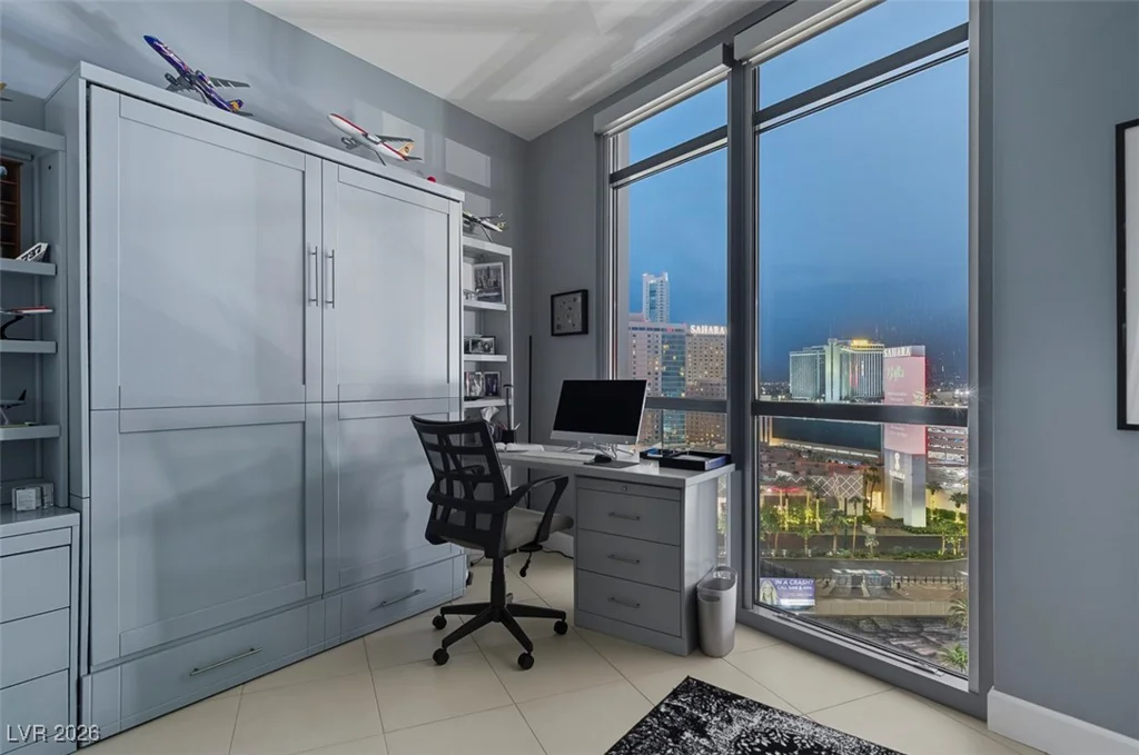 200 Sahara, Las Vegas, NV 89102